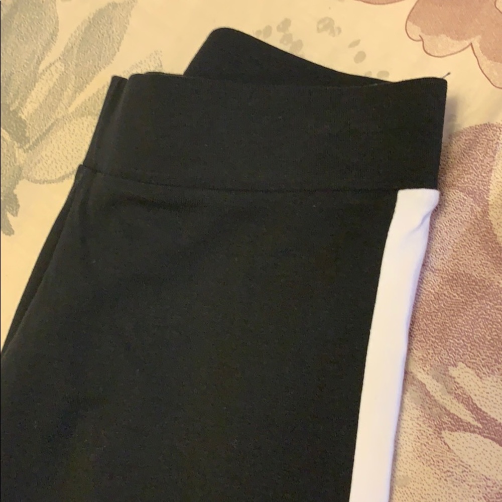 Leggings - Picture 2 of 4